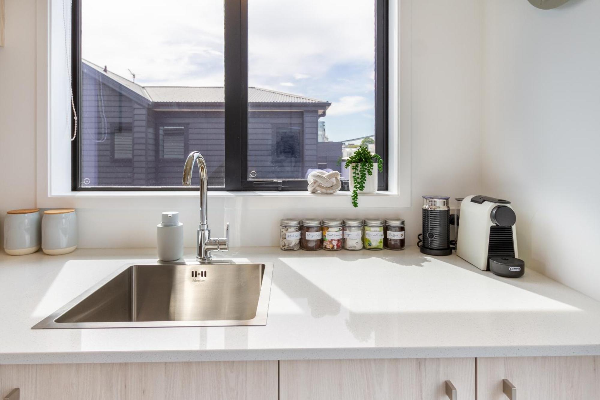 Upper Studio Perfection: 8 Wilmer St. Gem Christchurch Extérieur photo